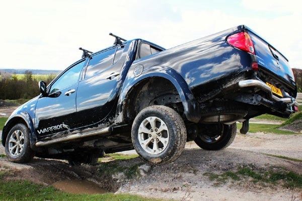 Picture of One Hour Off Road One-to-One Driving Experience in Kent