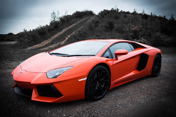 Picture of Lamborghini Aventador Driving Blast