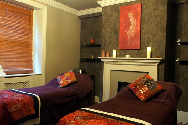 Picture of Luxurious Massage Package for Two at Alexandra House