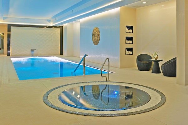 Picture of Spa Treat and 30 Minute Treatment for Two at a Montcalm Spa