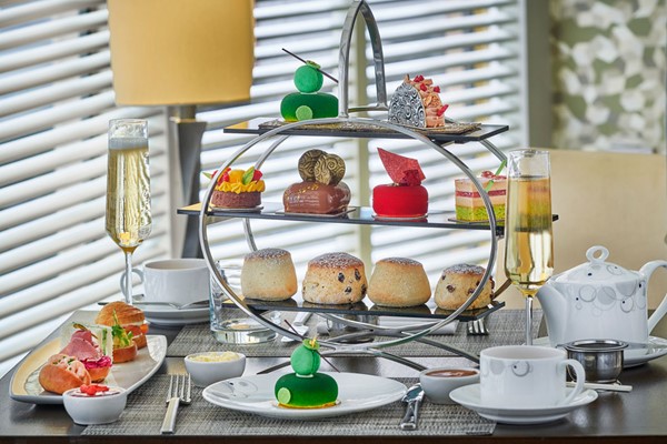 Picture of Chocoholic Afternoon Tea for Two at 5* The London Hilton Park Lane