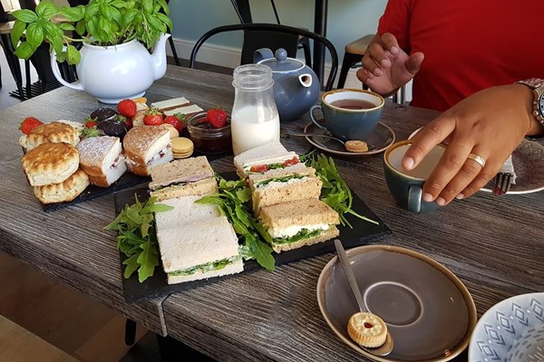 Picture of Bottomless Afternoon Tea for Two at Pauls Kitchen