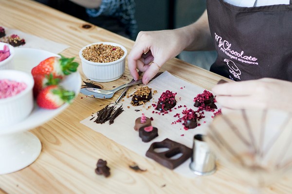 Picture of Chocolate and Cocktail Making Masterclass for Two