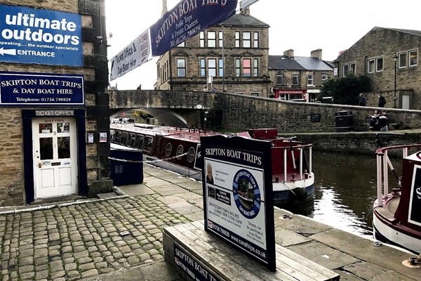Image of Canal Cruise with Afternoon Tea and Prosecco for Two at Skipton Boat Trips