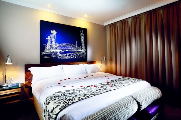 Picture of One Night Boutique Stay with Dinner for Two at Townhouse Hotel Manchester
