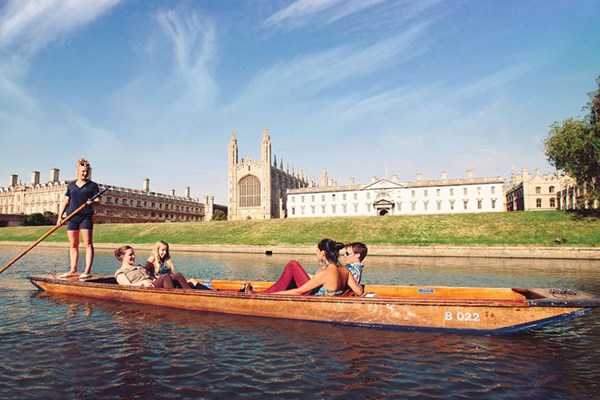 Picture of Cambridge Self-Punting Boat Ride for Up to Six People