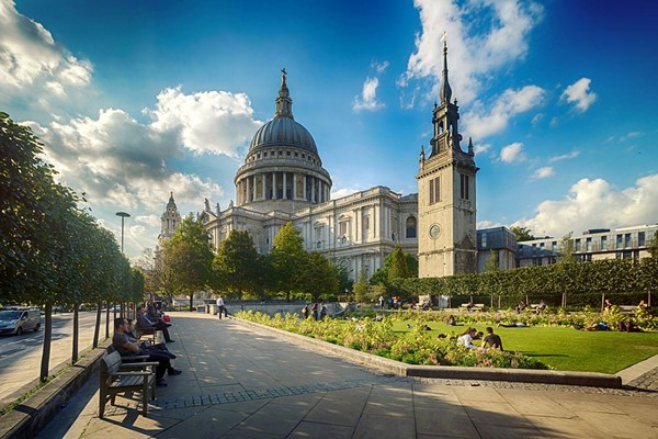 Picture of Visit to St Paul's Cathedral for Two Adults and Three Children