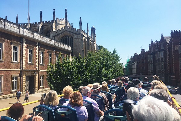 Picture of Family Windsor Bus Tour