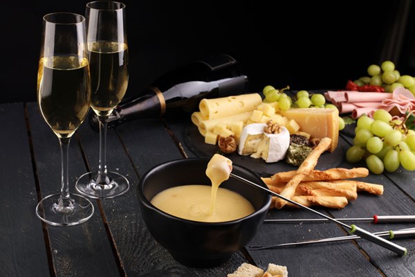 Picture of Champagne and Cheese Tasting for Two at The Smart School of Cookery