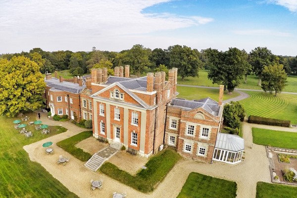 Picture of Afternoon Tea with Bubbles for Two at Warbrook House