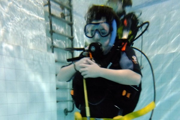 Picture of Bubblemakers Kids Scuba Diving Experience for Two in Kent