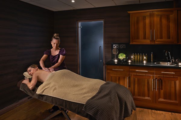 Picture of Deluxe Spa Day for Two with Treatment and Lunch at The Cambridge Belfry Hotel