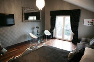 Picture of One Night Romantic Break at The Windermere Suites